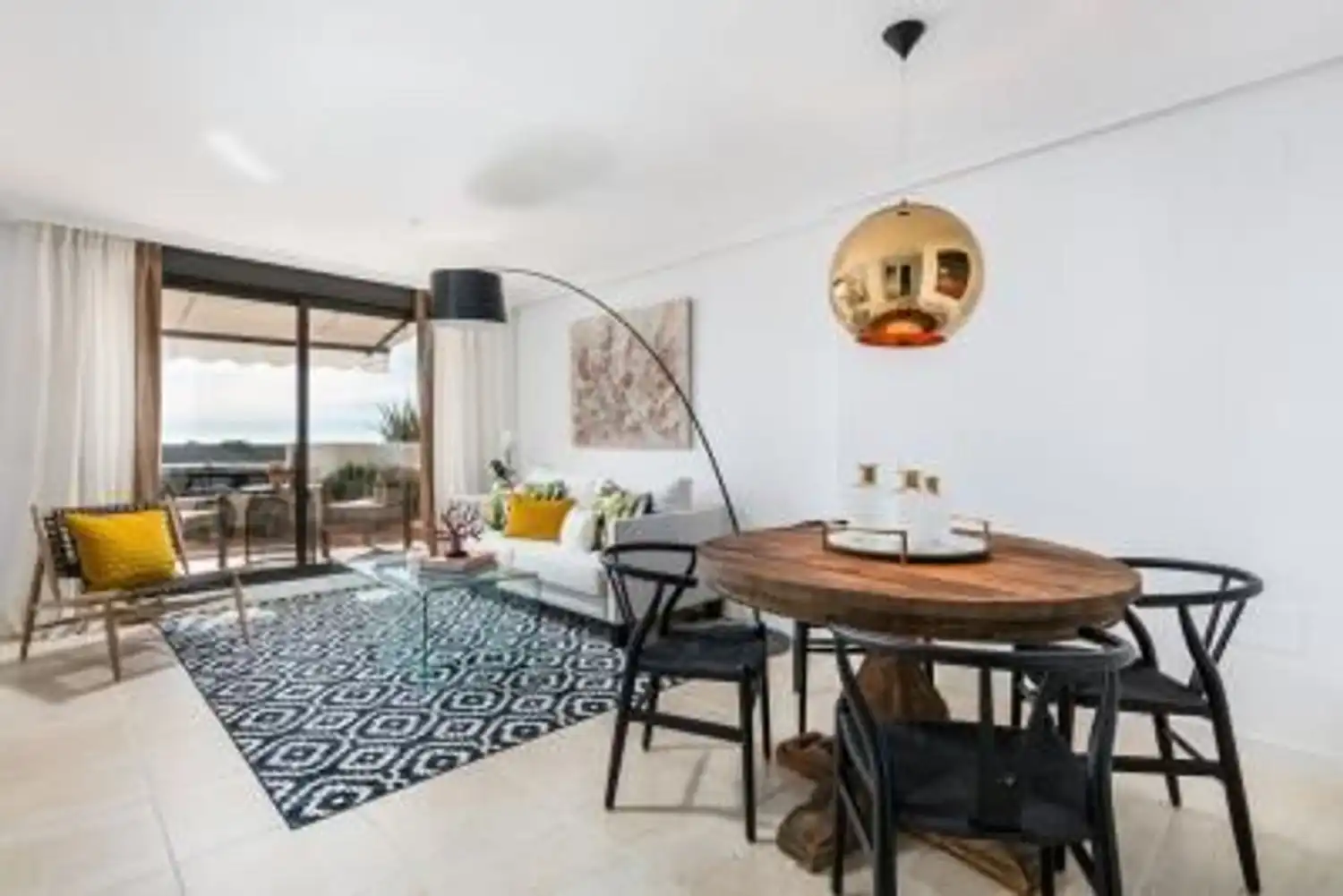 Penthouse mit Pool zum Verkauf in Estepona Pueblo