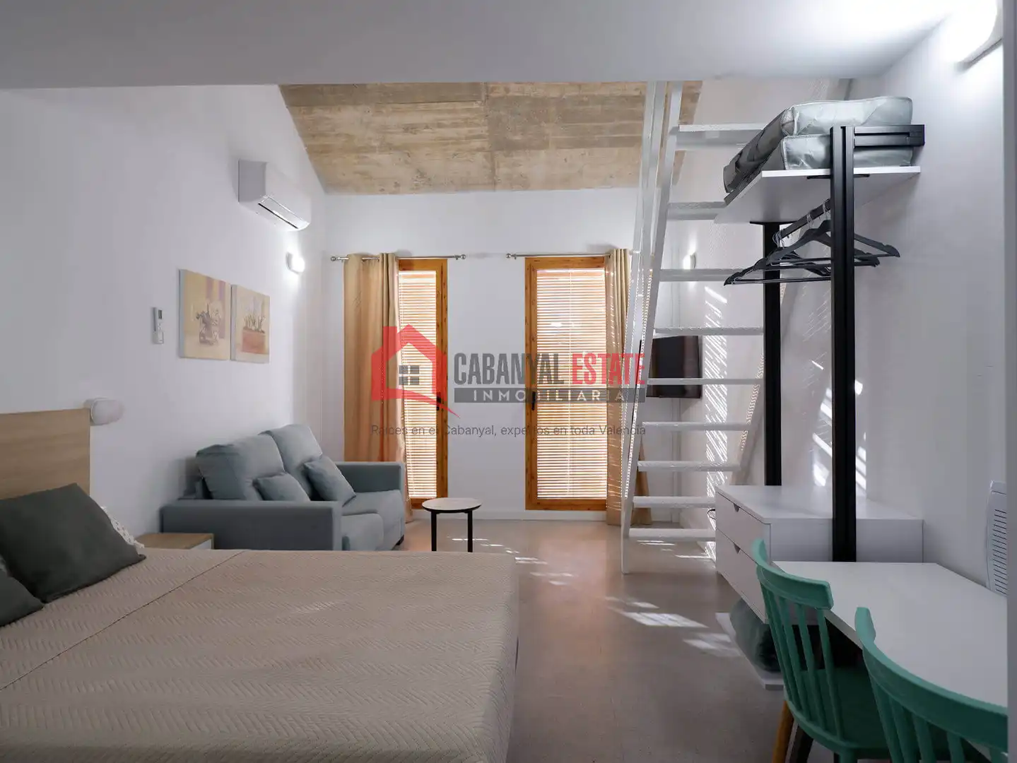 Attic for rent in El Cabanyal - El Canyamelar