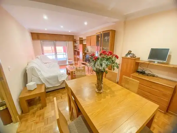 Comedor de Piso en venta en Vilagarcía de Arousa con Calefacción, Parquet y Terraza