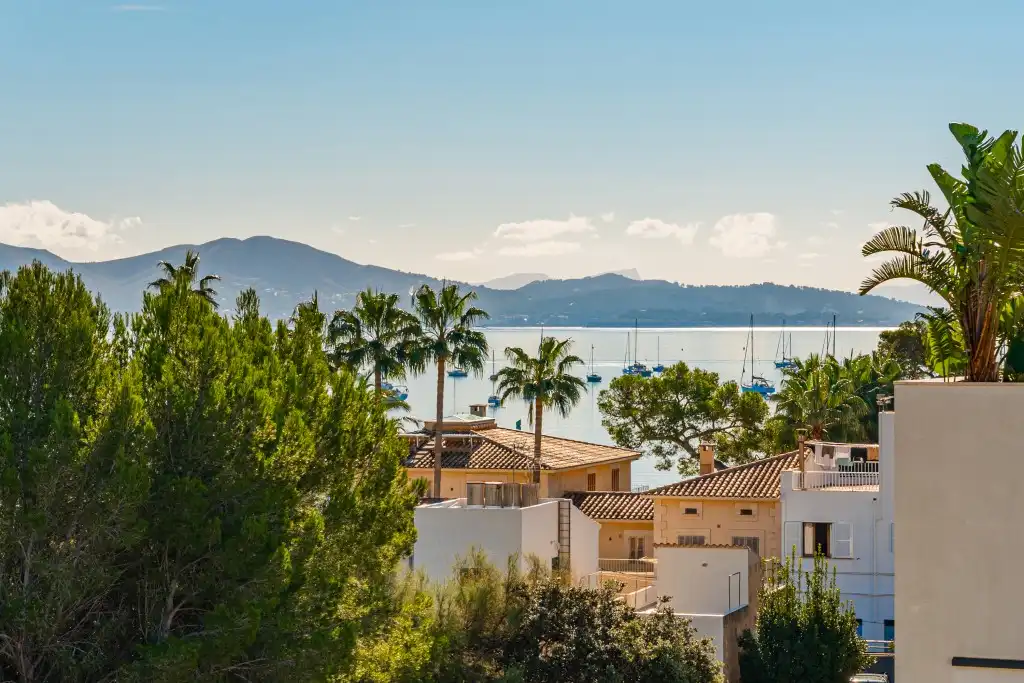 Vista exterior de Ático en venta en Pollença con Trastero, Piscina y Piscina comunitaria