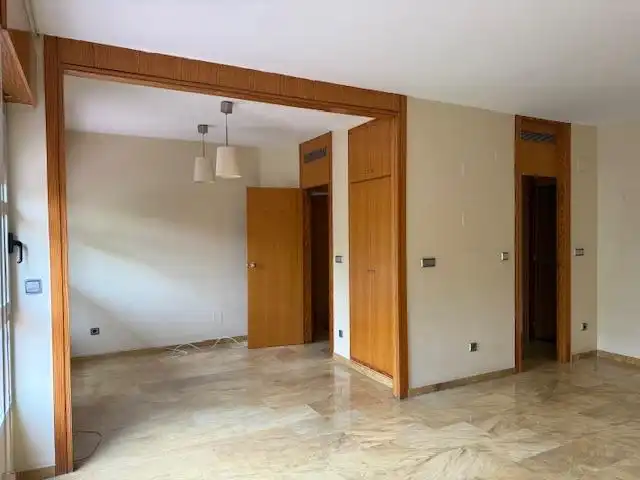 Wohnung zum Verkauf in Murcia mit Klimaanlage und Abstellraum
