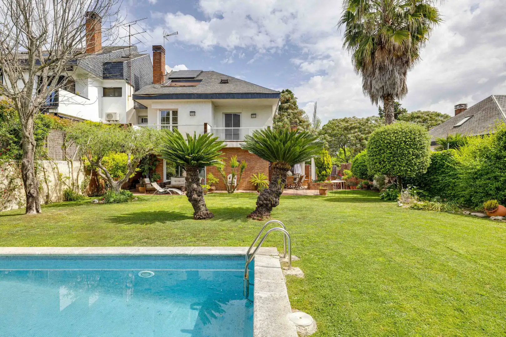 Jardí de Casa o xalet en venda en Sant Cugat del Vallès amb Calefacció, Jardí privat i Parquet