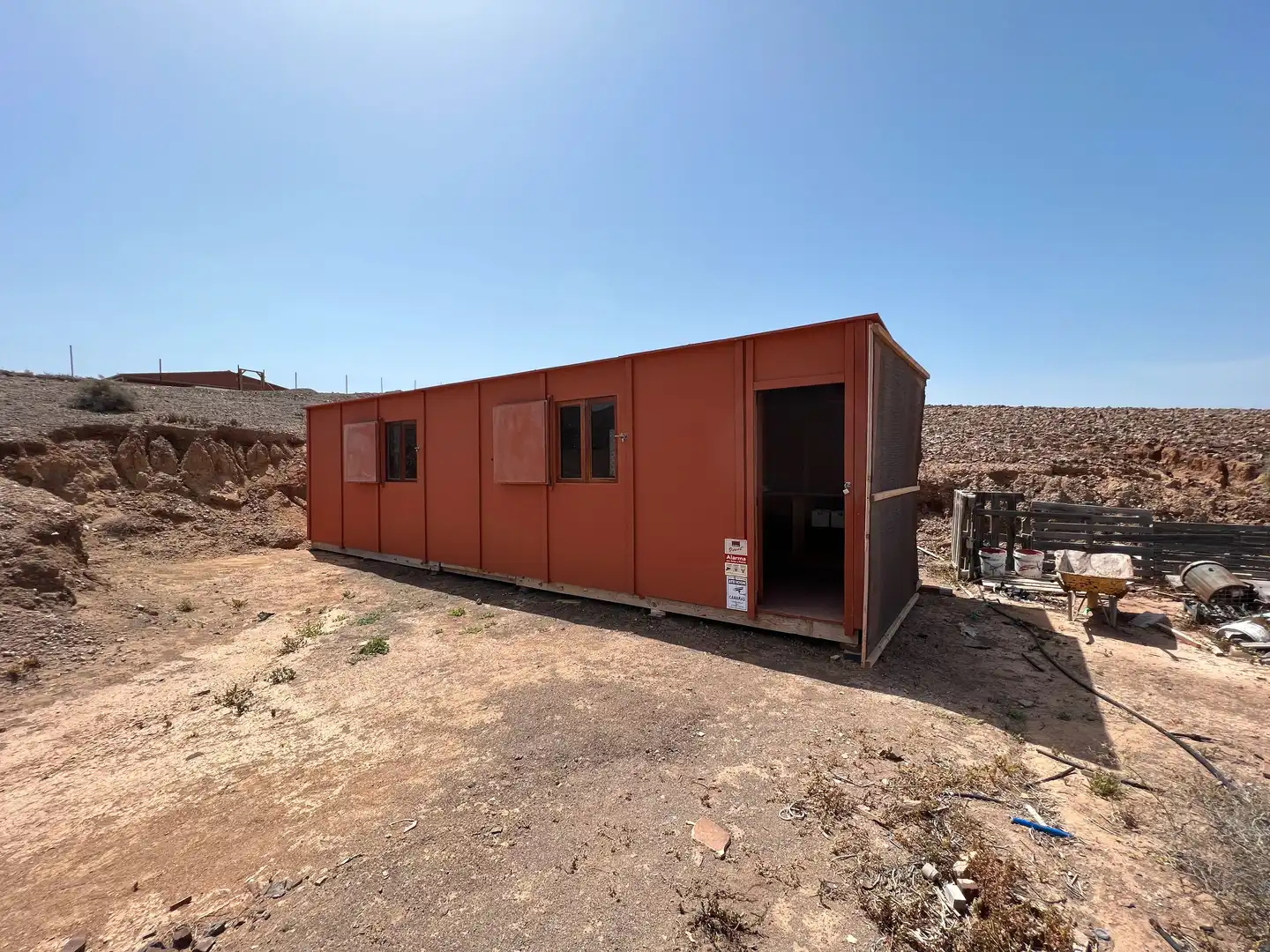 Vista exterior de Finca rústica en venda en Tuineje amb Jardí privat, Terrassa i Traster