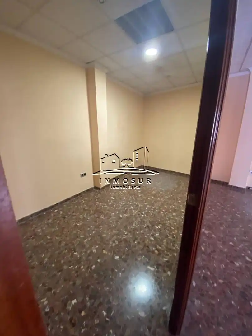 Office for sale in Lucena
