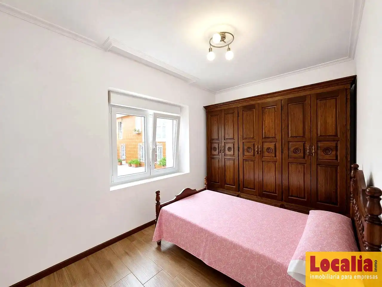 Habitación de Casa o chalet en venta en Miengo con Jardín privado, Terraza y Amueblado