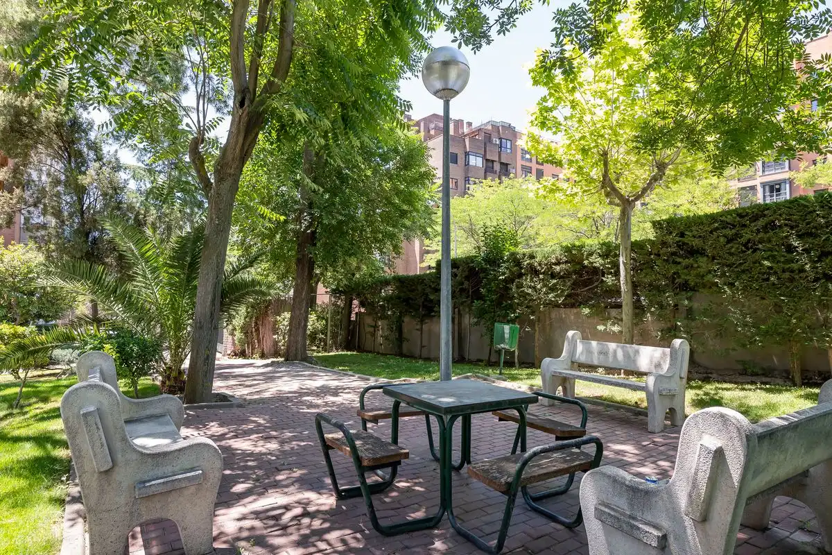 Terrassa de Pis en venda en Madrid amb Calefacció, Jardí privat i Terrassa