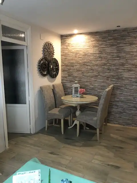 Comedor de Piso de alquiler en Bormujos con Aire acondicionado, Jardín privado y Trastero