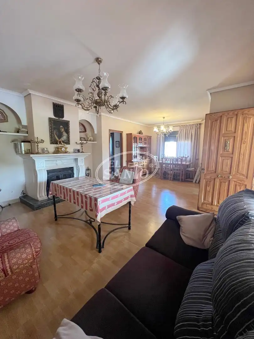 Chalet con piscina en venta en Periurbano Oeste - Sierra, imagen 9