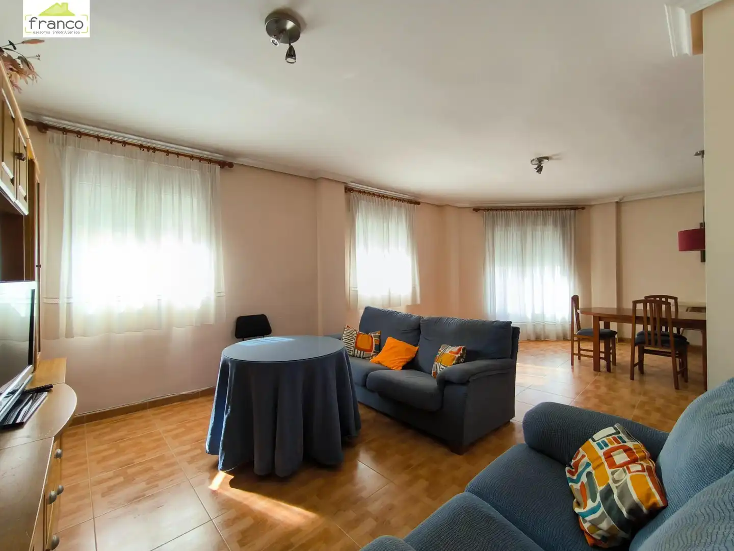 Sala de estar de Piso en venta en Olula del Río con Aire acondicionado, Trastero y Amueblado