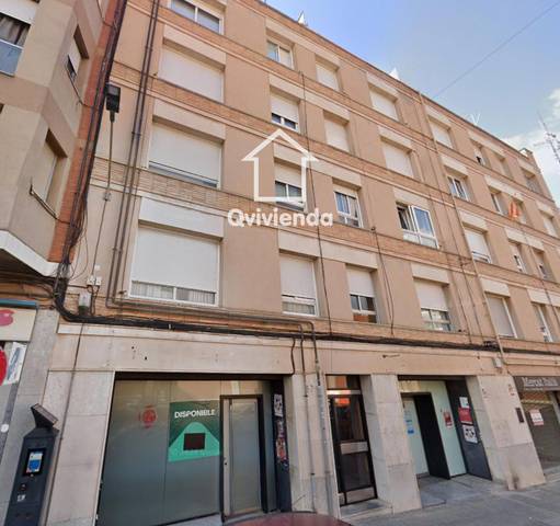 Local comercial en Venta en Triomf, del en Sant Pere