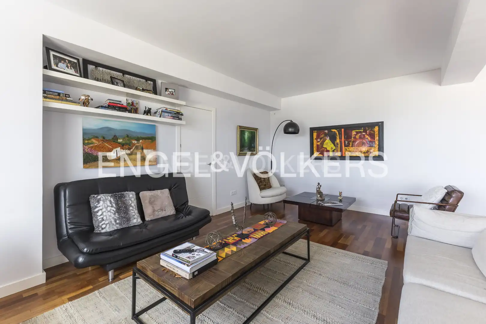 Living room of Attic for sale in Madrid  with Air Conditioner and Heating