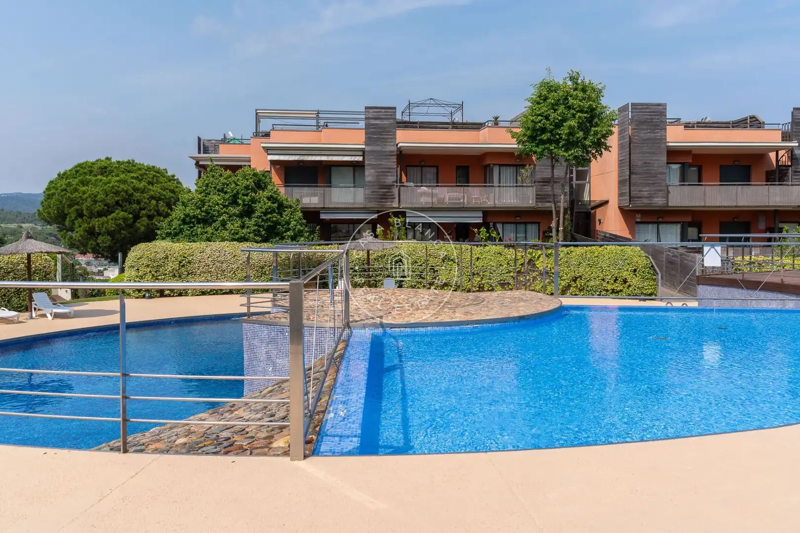 Piscina de Pis en venda en Lloret de Mar amb Aire condicionat, Jardí privat i Piscina comunitària