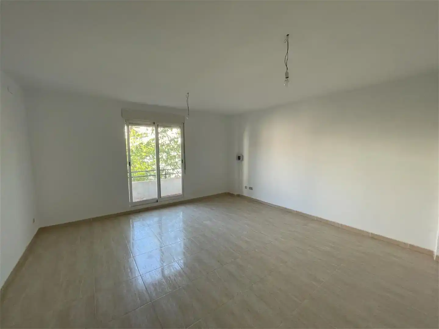Sala d'estar de Local de lloguer en Lecrín