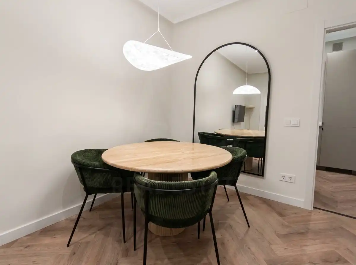 Esszimmer von Wohnung zur Miete in Madrid