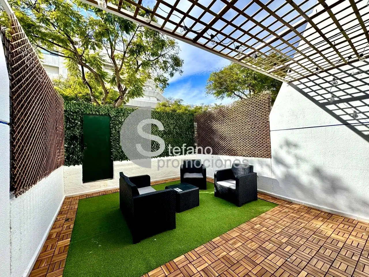 Terrassa de Planta baixa en venda en Marbella amb Aire condicionat, Jardí privat i Terrassa
