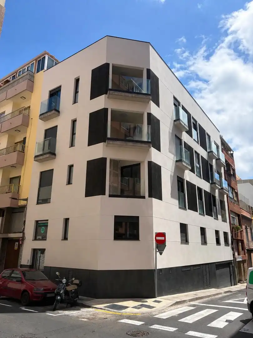 Pis de lloguer a Duggi - Rambla - Los Hoteles