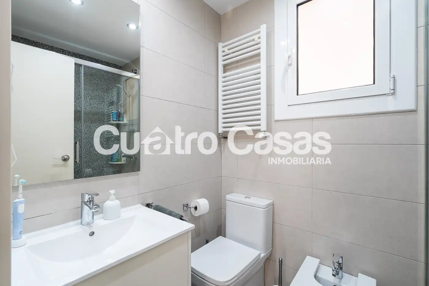 Bany de Pis en venda en Barcelona amb Aire condicionat, Calefacció i Parquet