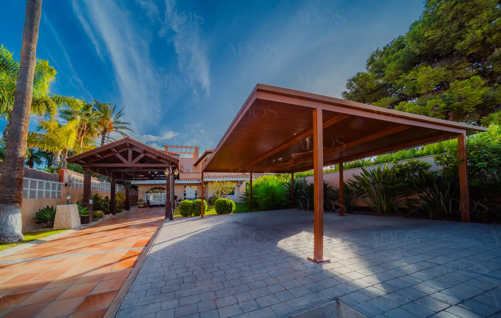 Houses for sale in Calle Fernando Casinello, Aguadulce Sur