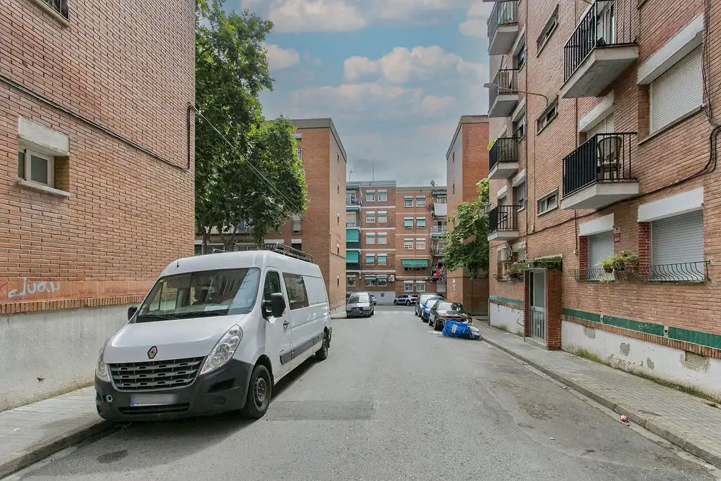 Vista exterior de Pis en venda en Sabadell
