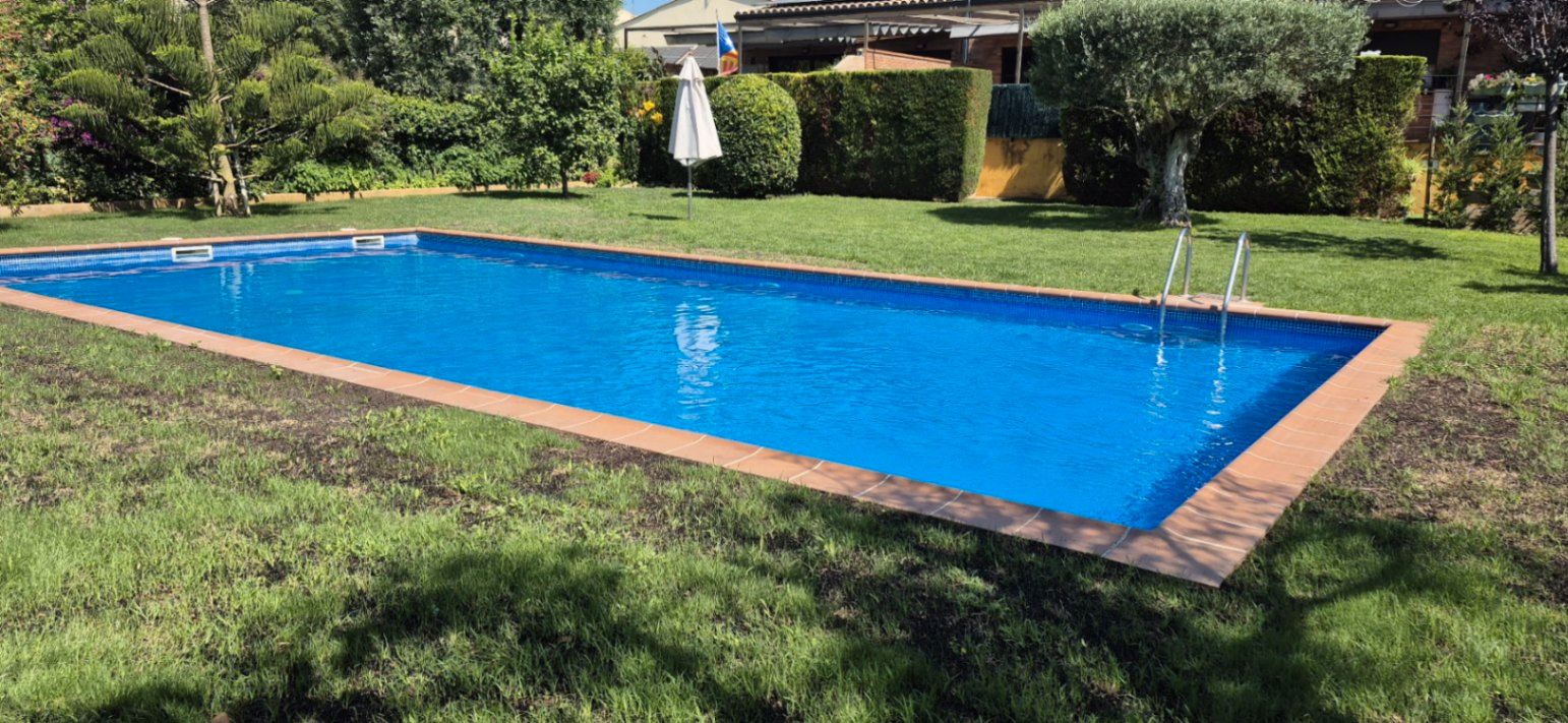 Swimming pool of Flat for sale in Palafrugell  with Air Conditioner, Heating and Private garden