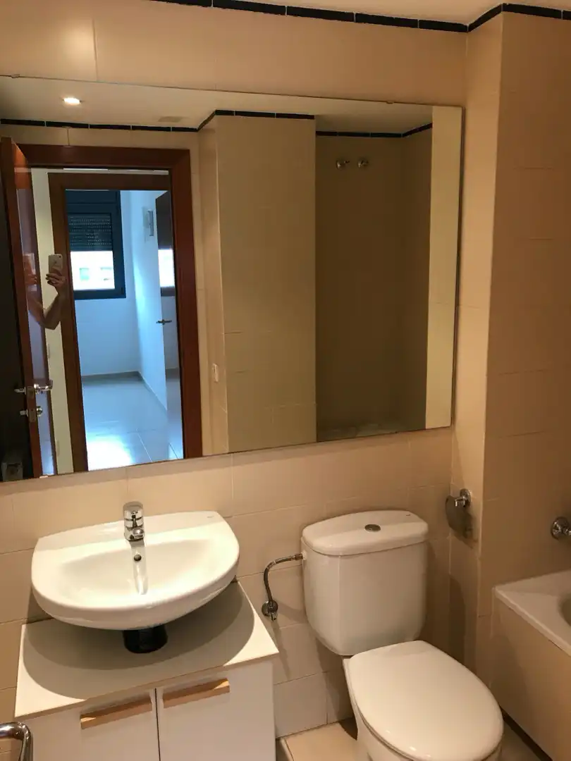 Baño de Piso en venta en Sant Joan Despí con Aire acondicionado, Calefacción y Horno