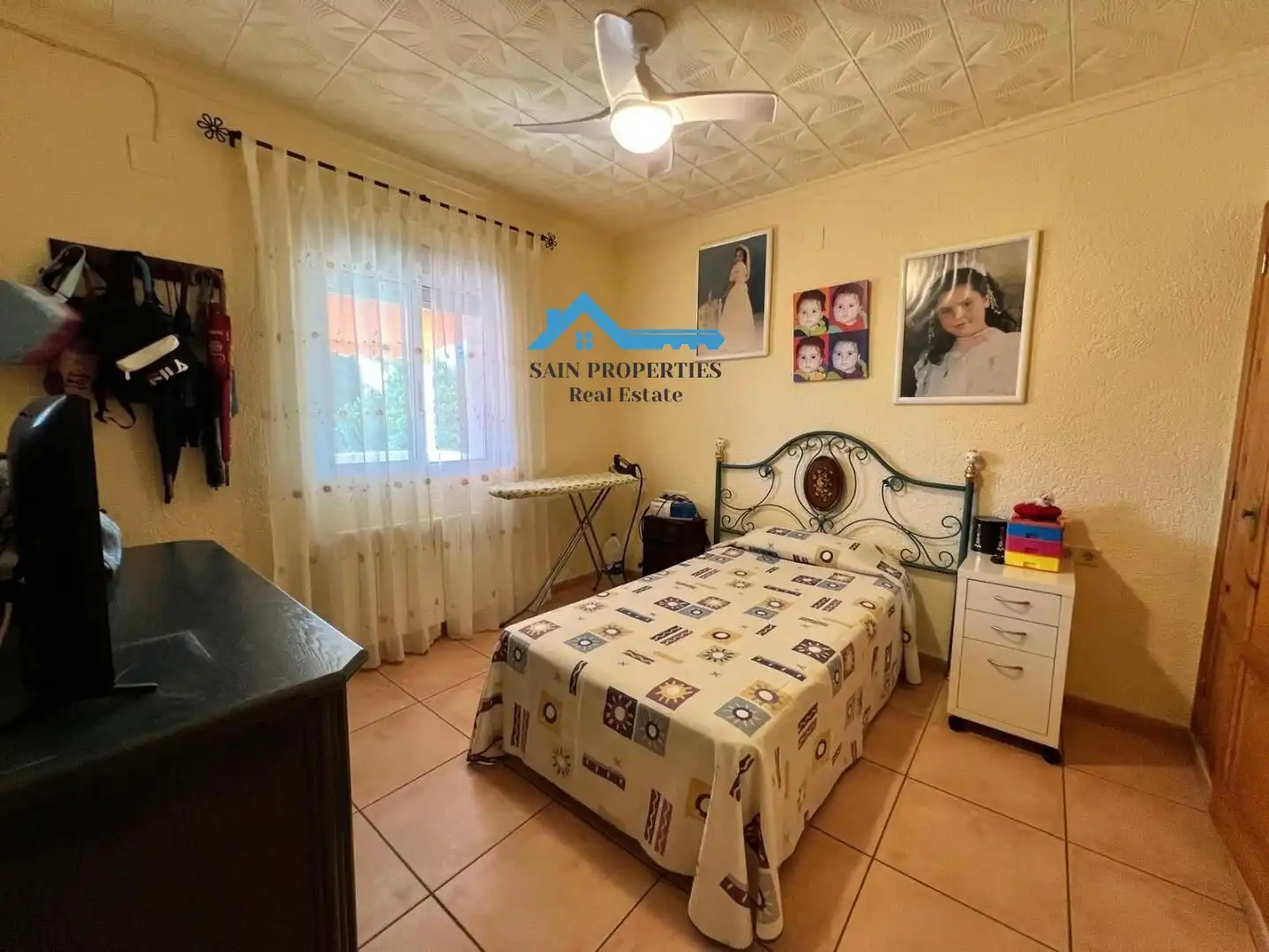 Vista exterior de Casa o chalet en venta en La Nucia con Aire acondicionado, Calefacción y Jardín privado