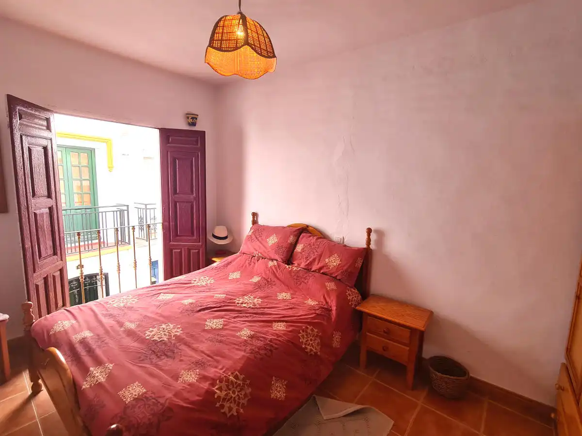 Dormitori de Casa o xalet en venda en Cómpeta amb Terrassa i Moblat