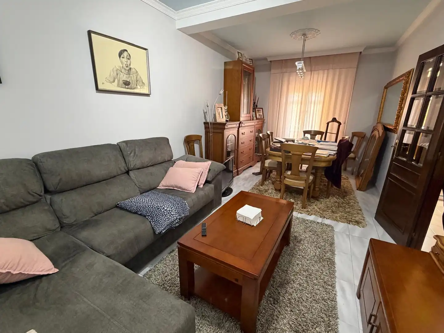 Sala d'estar de Casa adosada en venda en Boiro amb Calefacció, Jardí privat i Terrassa