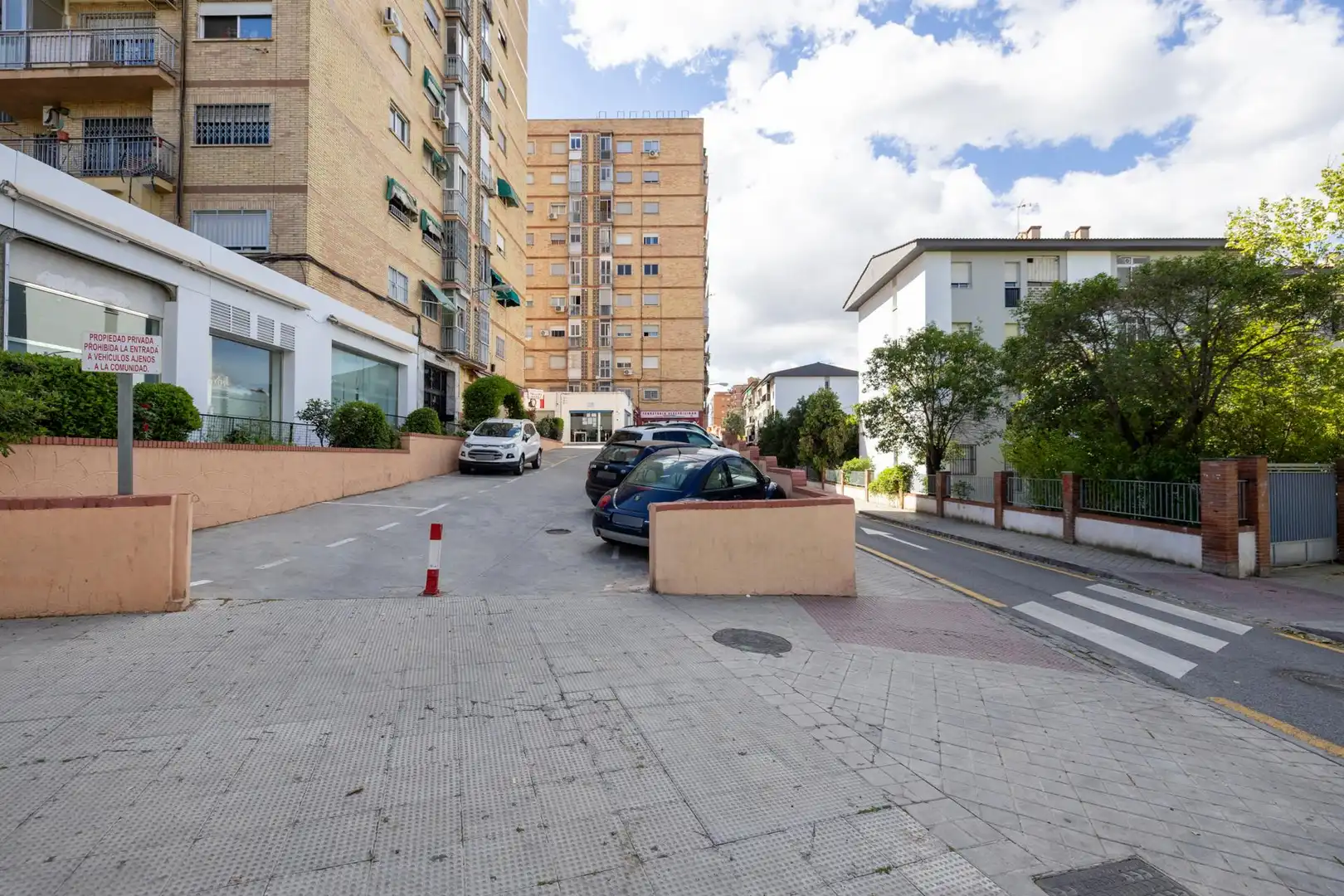Außenansicht von Geschaftsraum zum Verkauf in Granada