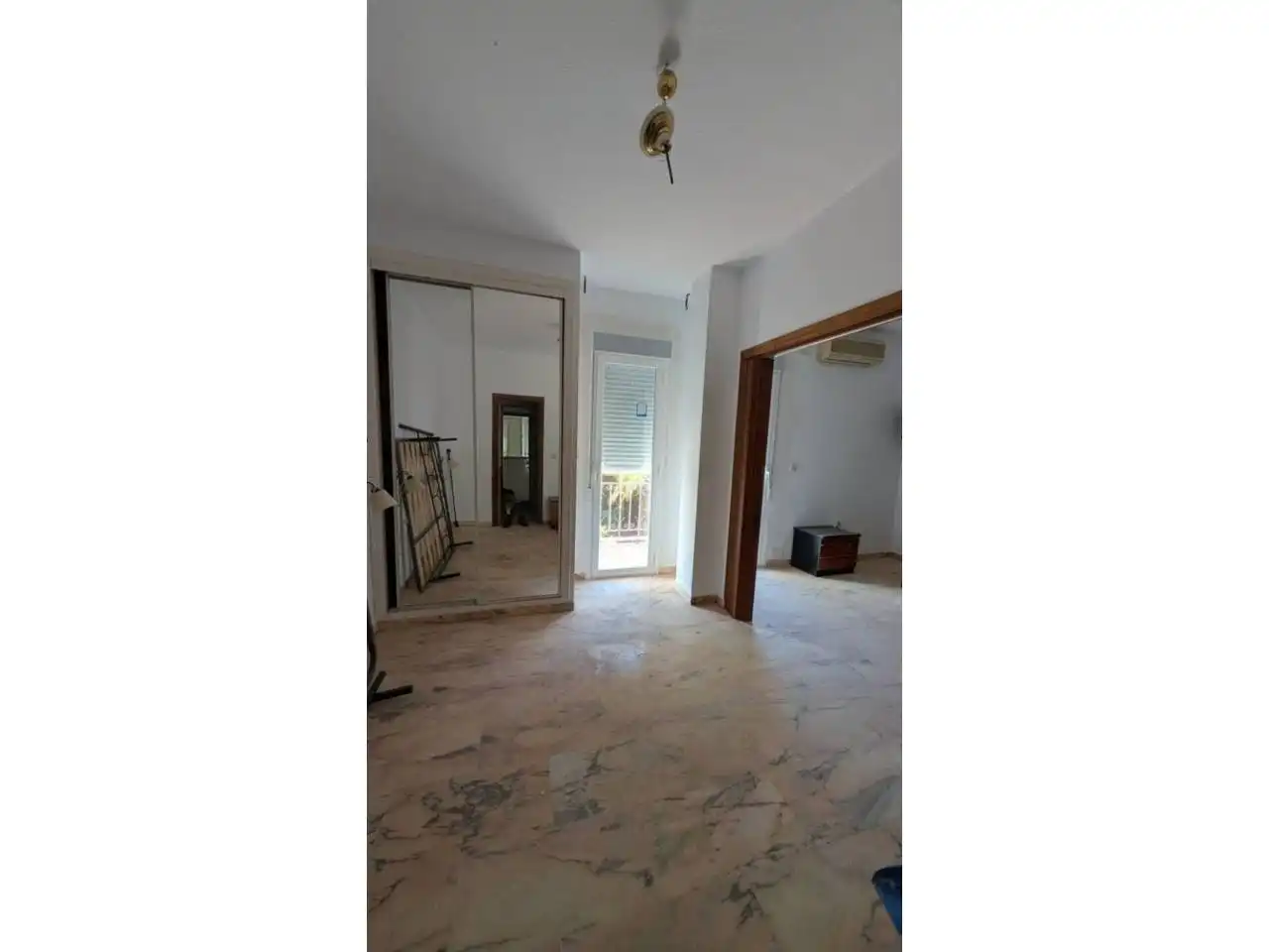 Apartamento en venta en Cabra con Balcón