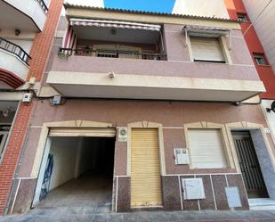 Exterior view of House or chalet for sale in Guardamar del Segura  with Air Conditioner, Heating and Private garden
