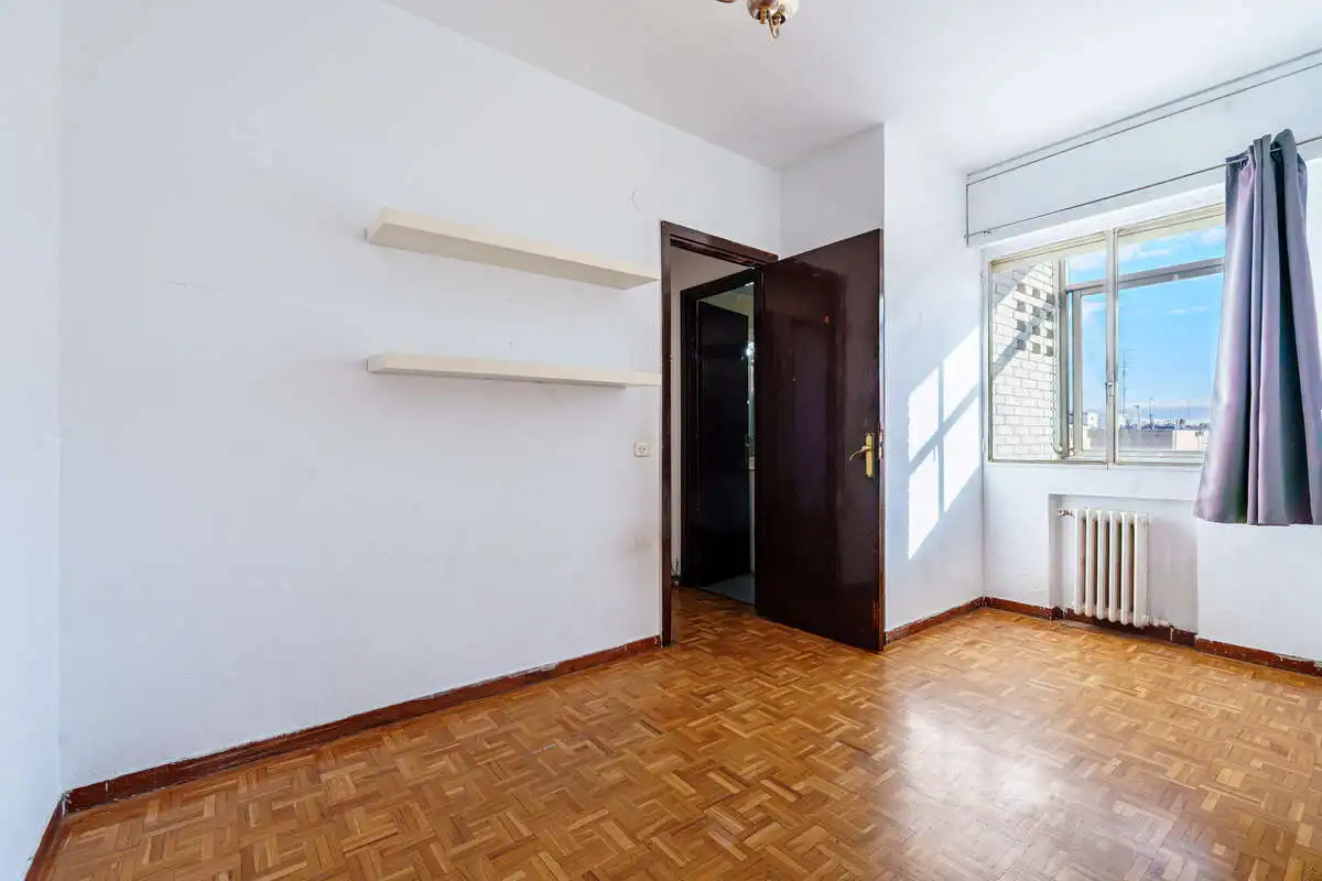 Schlafzimmer von Wohnung zum Verkauf in Madrid mit Heizung, Terrasse und Ofen