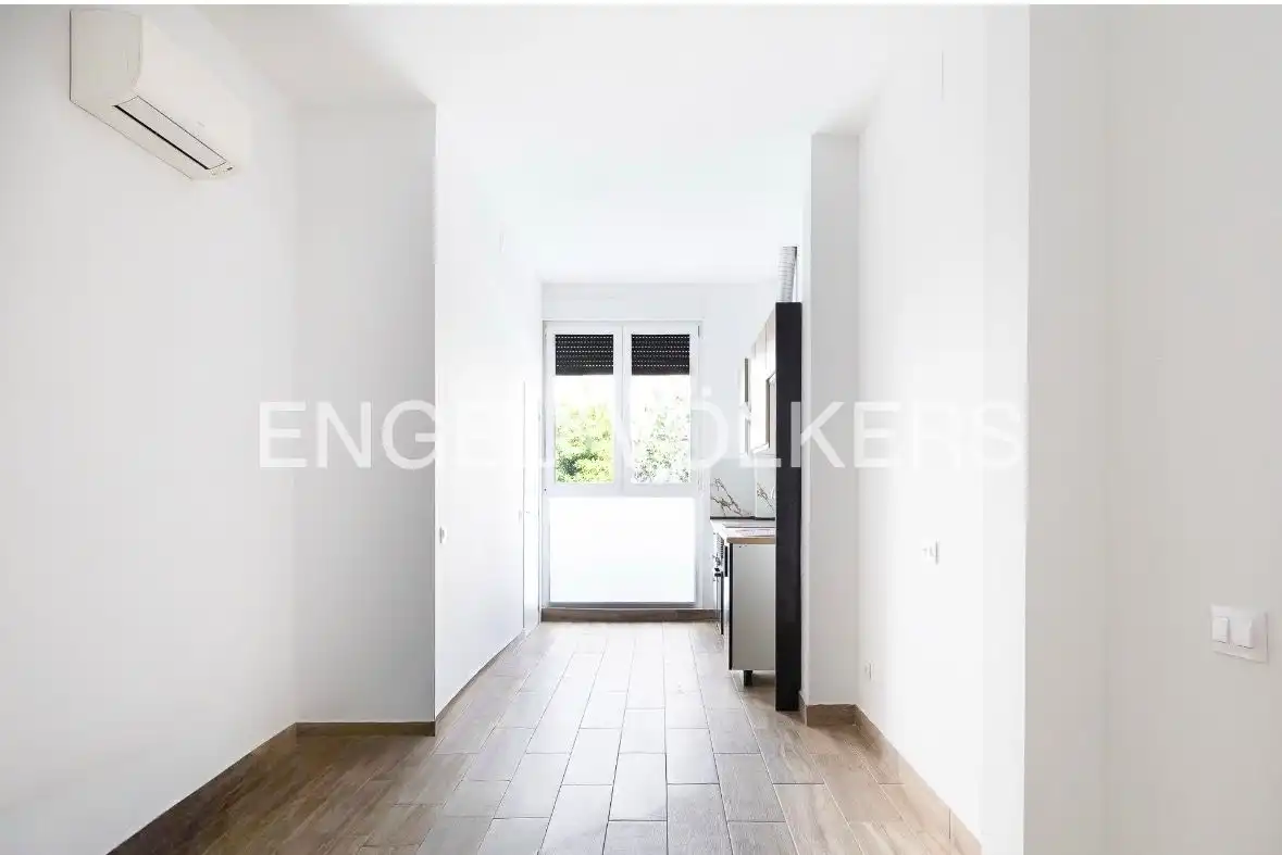 Balcony of Flat for sale in Fuenlabrada  with Air Conditioner and Heating