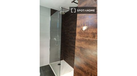 Foto 5 de Habitació a Almagro, Madrid Capital