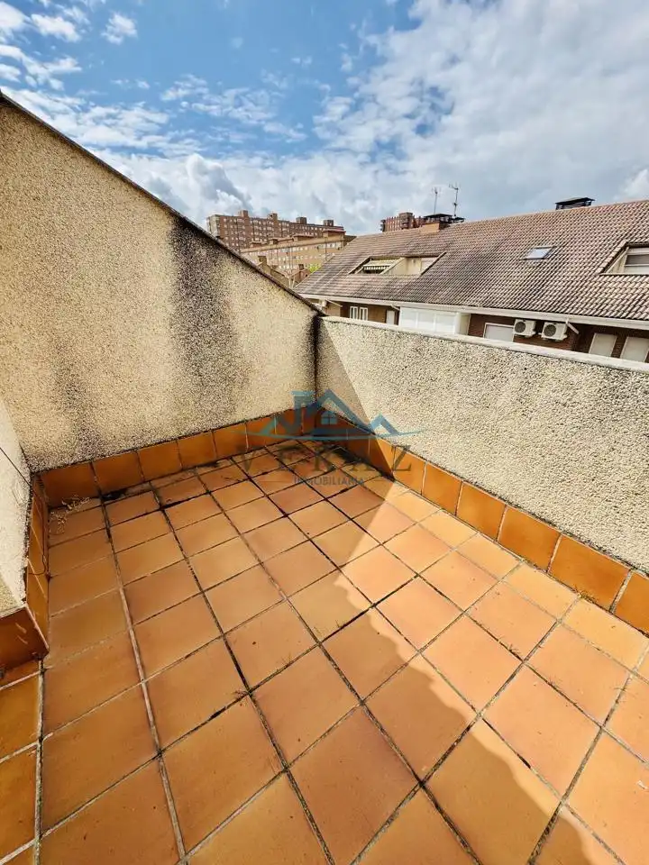 Terrasse von Haus oder Chalet zum Verkauf in Talavera de la Reina mit Klimaanlage, Heizung und Privatgarten