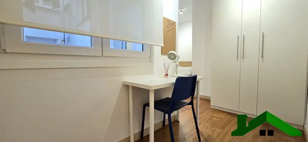 Habitación de Piso de alquiler en Bilbao  con Calefacción, Terraza y Horno