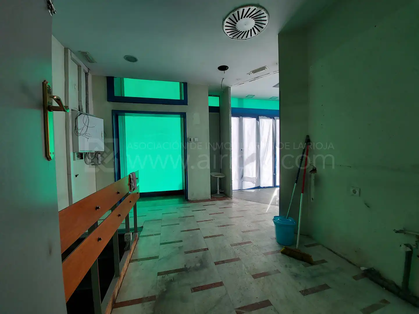 Business premises to rent in Logroño - General Vara de Rey, imagen 9