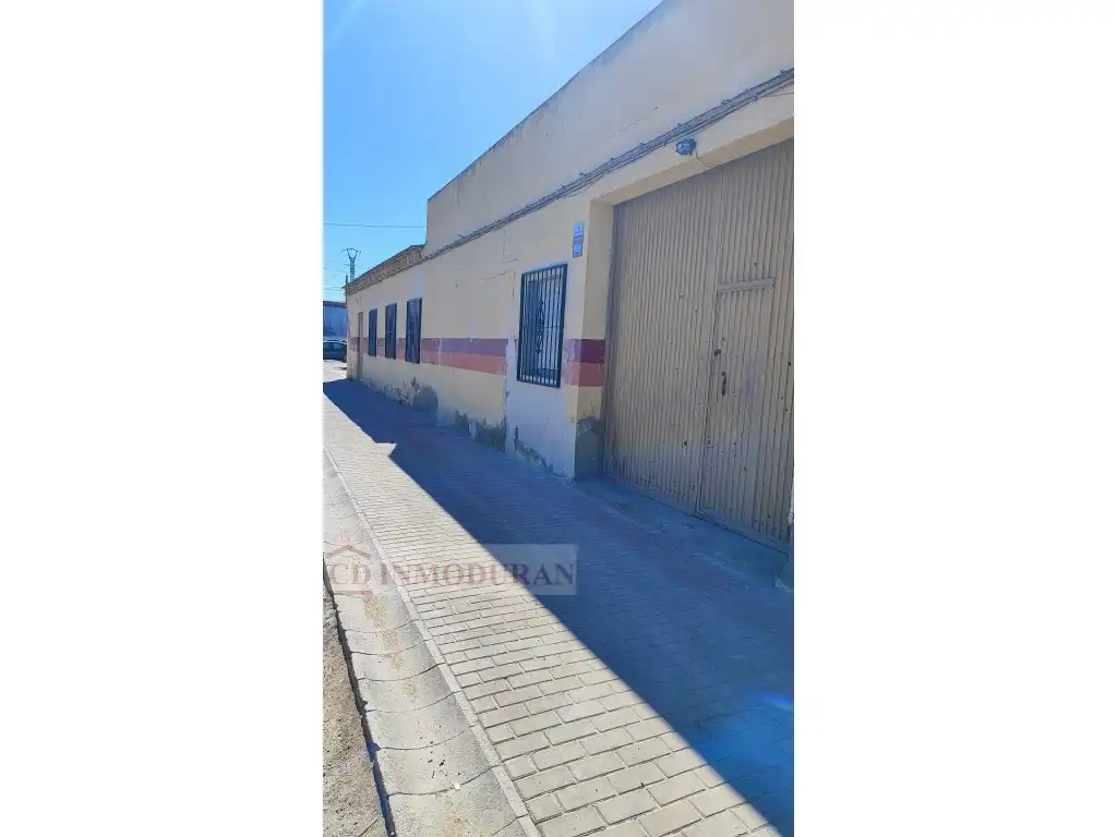 Local en venda a Calle Vial De Los Cipreses, Ciudad de Asís