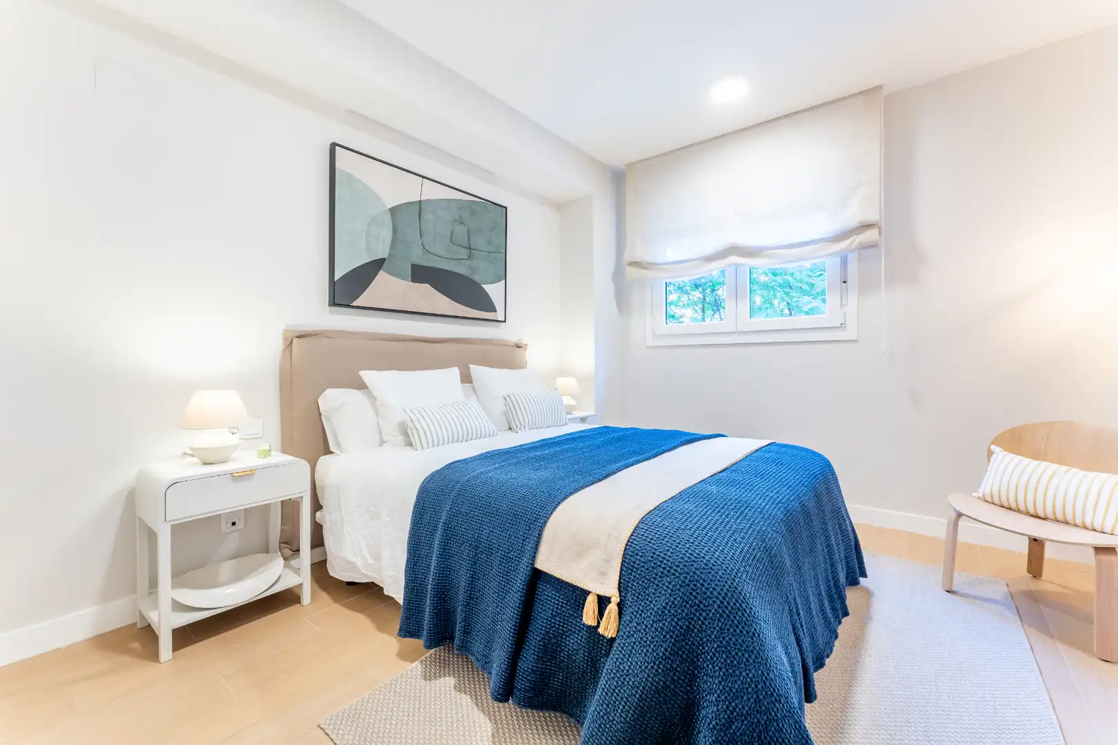 Bedroom of Flat for sale in Sevilla  with Air Conditioner, Heating and Storage room