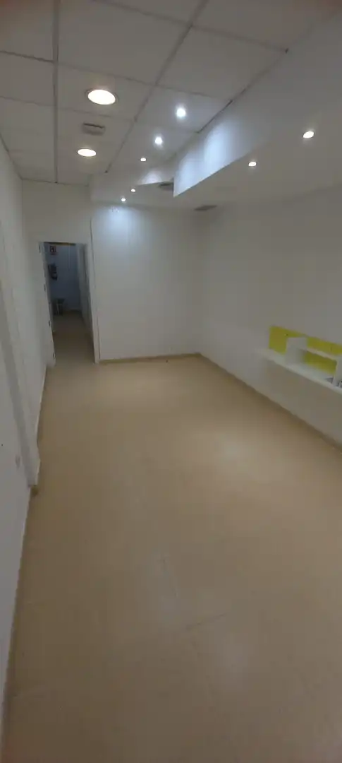 Local commercial à vendre à Avenida María de las Mercedes, imagen 4