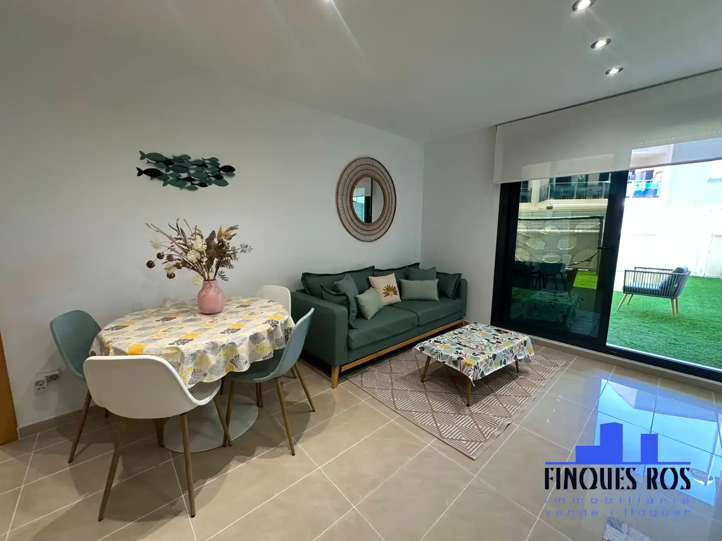 Sala d'estar de Apartament en venda en Vinaròs amb Terrassa, Traster i Forn