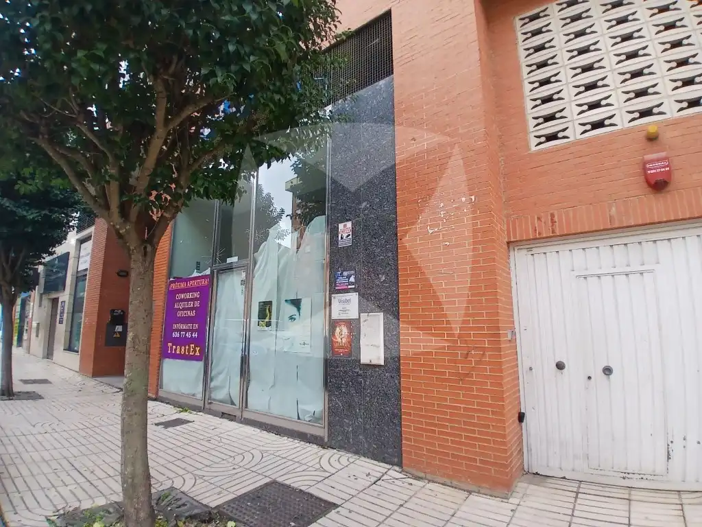 Vista exterior de Local de alquiler en Badajoz con Aire acondicionado