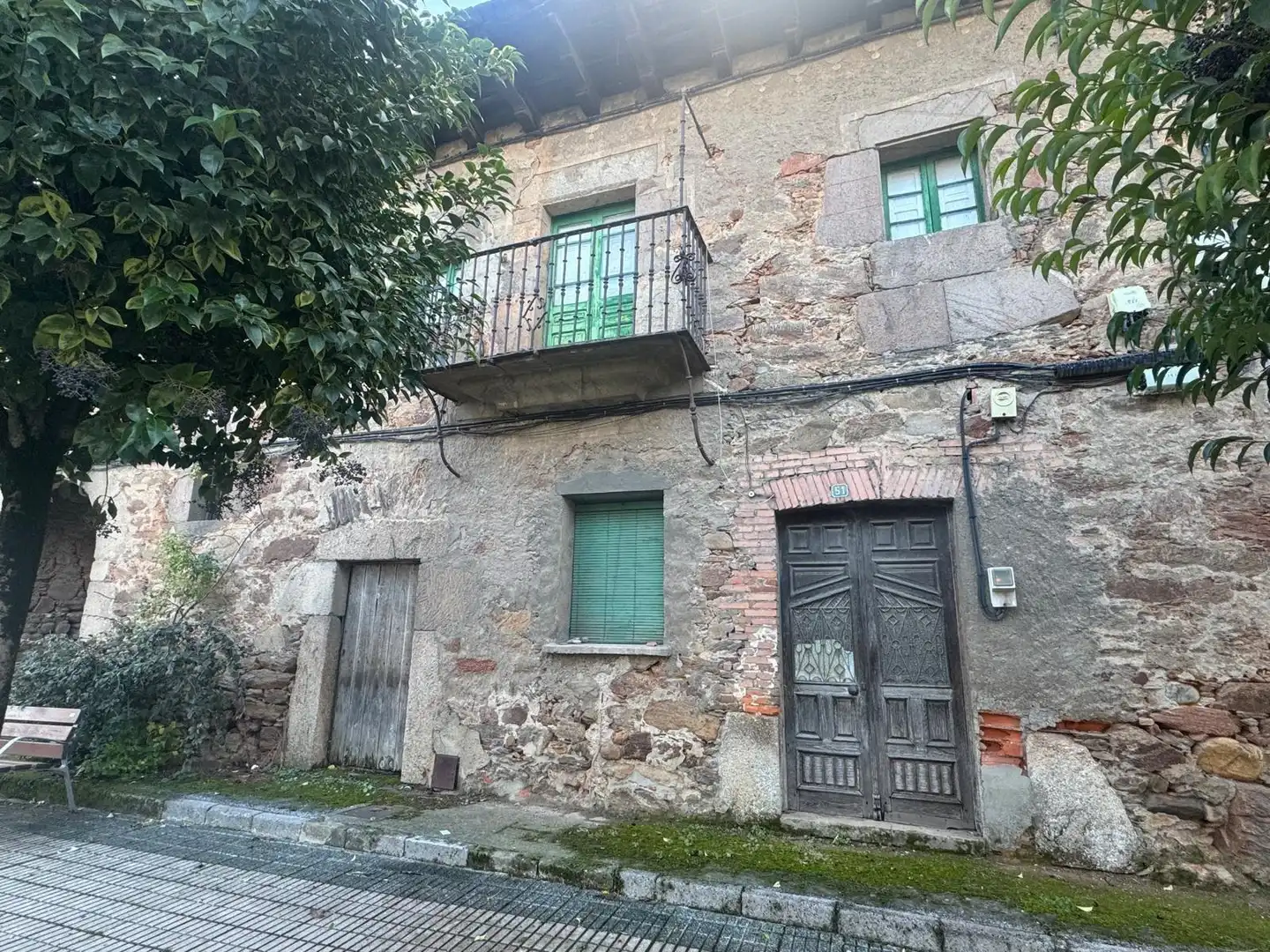 Vista exterior de Casa o xalet en venda en Ponferrada amb Calefacció