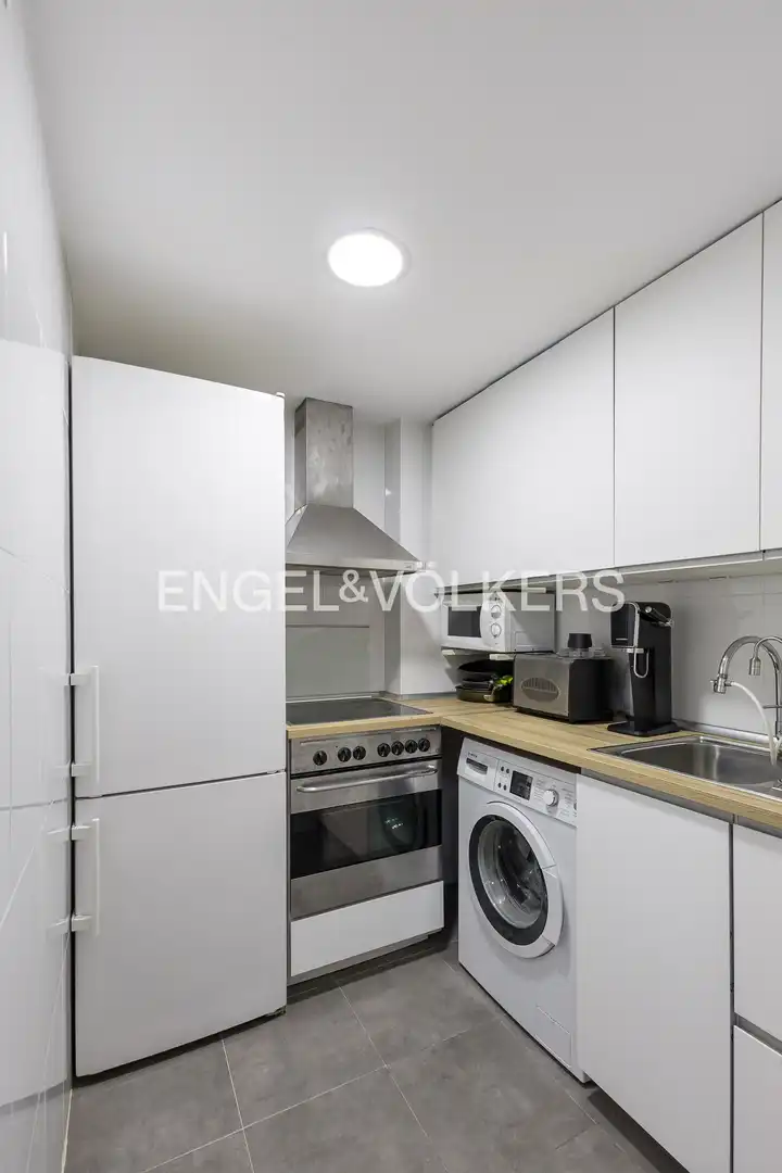 Küche von Haus oder Chalet zum Verkauf in Madrid mit Klimaanlage, Heizung und Privatgarten