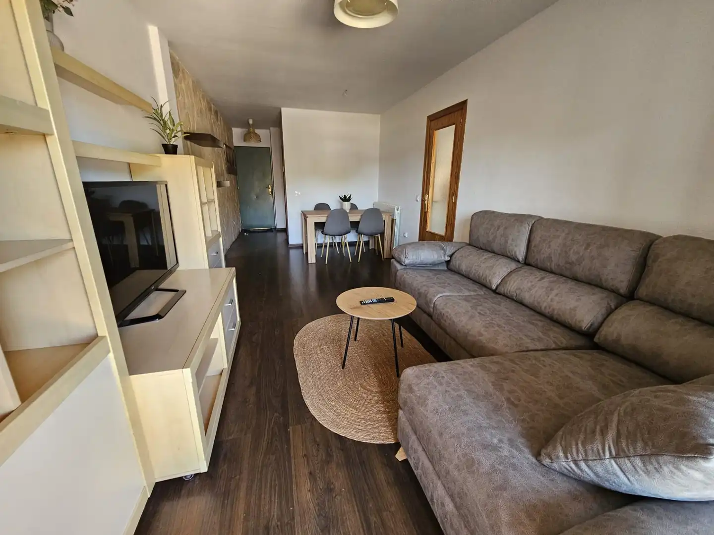 Sala de estar de Apartamento de alquiler en Chiclana de la Frontera con Aire acondicionado, Amueblado y Horno
