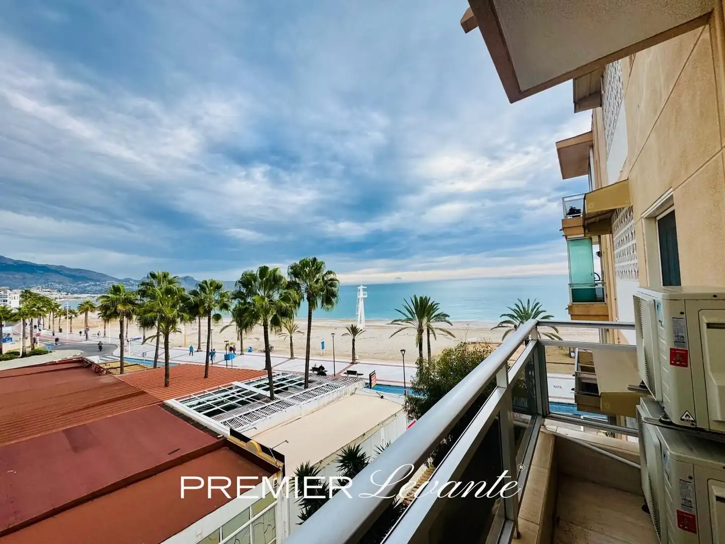 Terraza de Piso en venta en L'Alfàs del Pi con Aire acondicionado, Terraza y Balcón