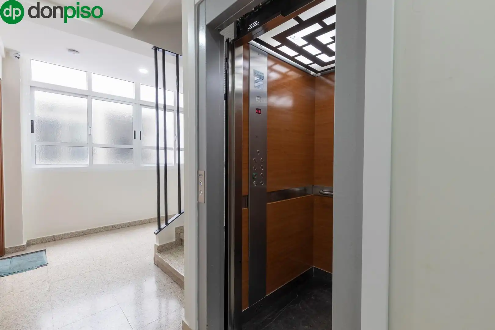Flat for sale in Granada  with Furnished