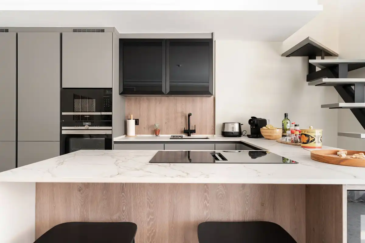 Cocina de Ático en venta en Marbella con Terraza y Piscina