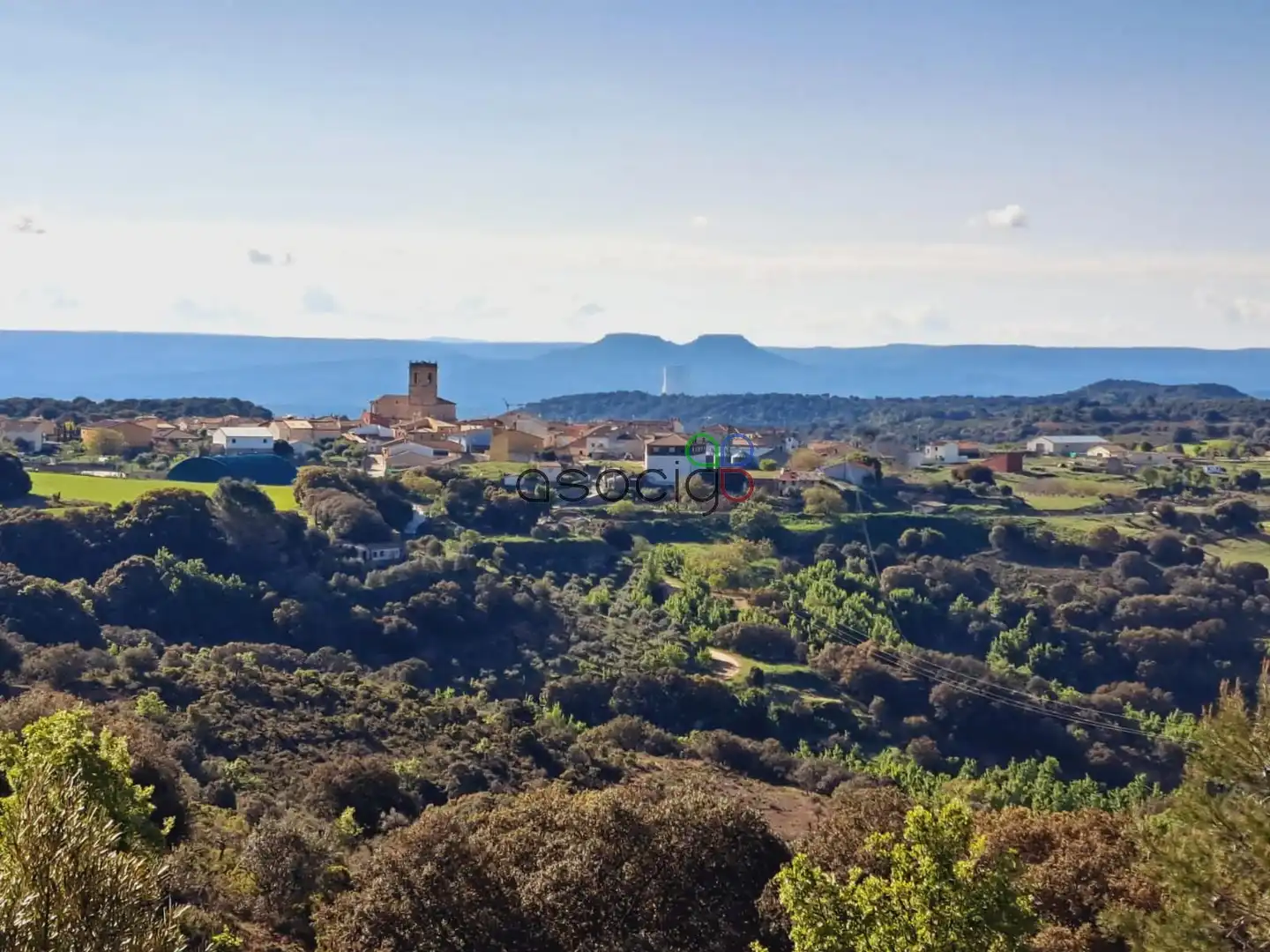 Vista exterior de Casa o chalet en venta en Solanillos del Extremo con Calefacción, Trastero y Piscina
