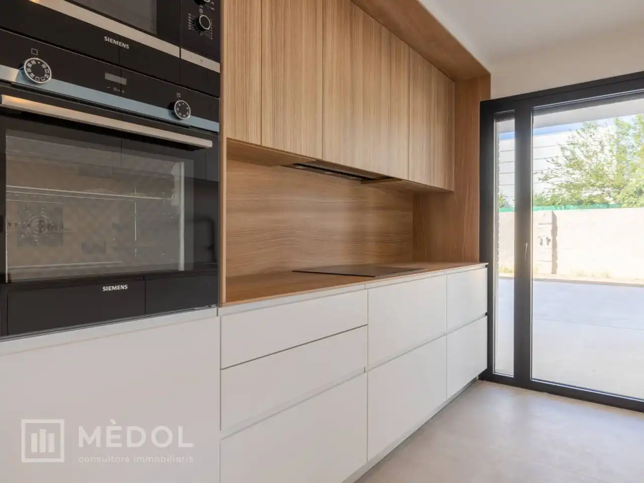 Cuina de Dúplex en venda en Tarragona amb Aire condicionat, Calefacció i Jardí privat